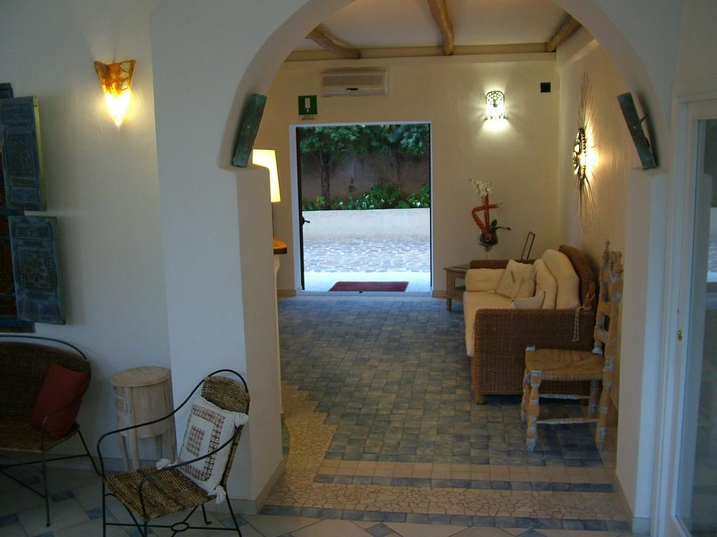 Papillo Resort Borgo Antico San Pantaleo Exteriér fotografie